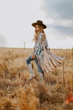 Dongguan Haohoo Clothing CO., Ltd PREORDER The Royal Sequin Duster - Bubblegum Pre-Orders 25 Dongguan Haohoo Clothing CO., Ltd PREORDER The Royal Sequin Duster - Bubblegum Pre-Orders