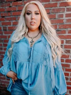 D & J Industries Circle Of Love Top - Royal Blue Tops