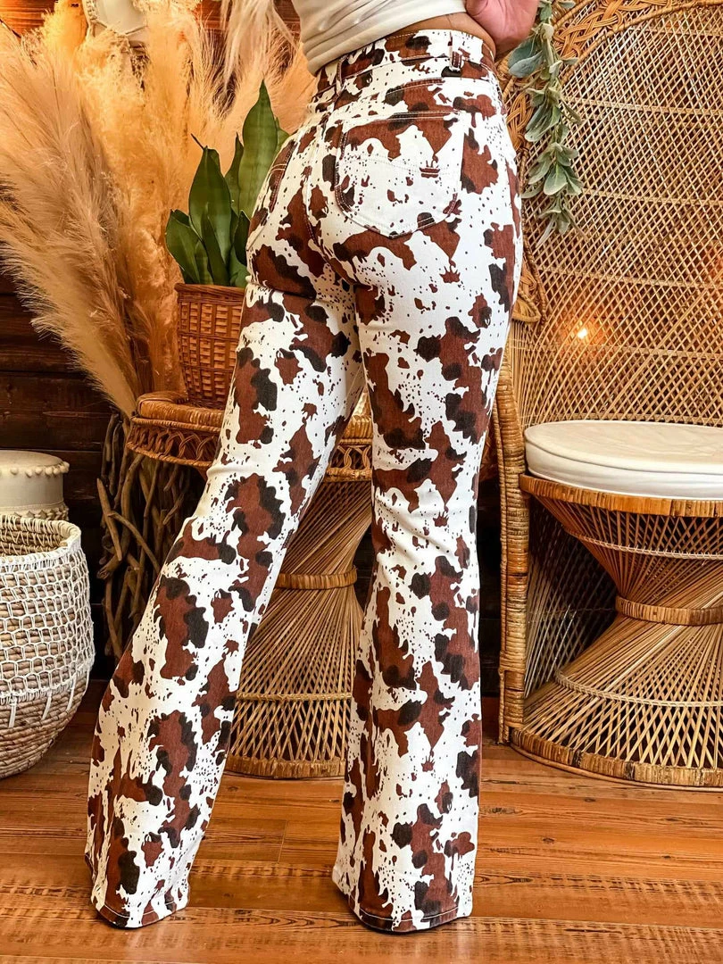 D & J Industies Co., LTD. Clothing Makin Mooves Jeans 4 D & J Industies Co., LTD. Clothing Makin Mooves Jeans