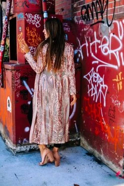 Dongguan Haohoo Clothing CO., Ltd Pre-Orders PREORDER The Royal Sequin Duster - Rose Gold 20 Dongguan Haohoo Clothing CO., Ltd Pre-Orders PREORDER The Royal Sequin Duster - Rose Gold