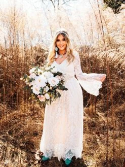 D & J Industries Look Famous Tonight Dress - White/Neutral