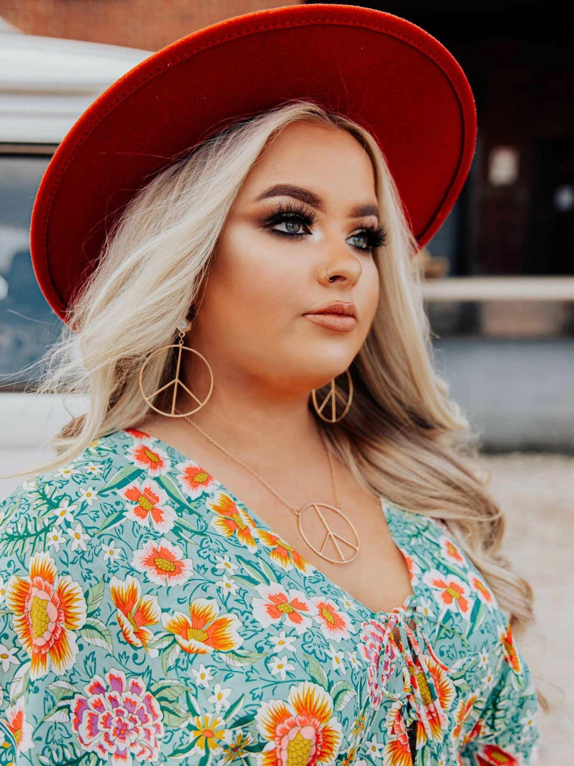 Dongguan Haohoo Clothing CO., Ltd Picking Wild Flowers Dress Sale! 4 Dongguan Haohoo Clothing CO., Ltd Picking Wild Flowers Dress Sale!