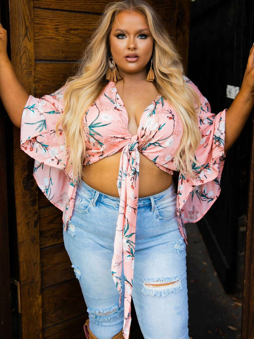 D & J Industies Co., LTD. PREORDER Picture This Pink Floral Crop Top Pre-Orders 4 D & J Industies Co., LTD. PREORDER Picture This Pink Floral Crop Top Pre-Orders