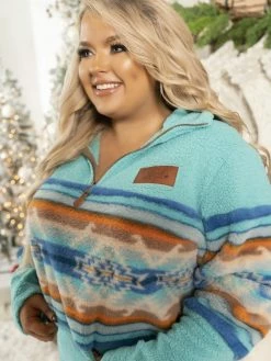 Xu San Hua Beth Vibes Sherpa - Turquoise 9 Xu San Hua Beth Vibes Sherpa - Turquoise